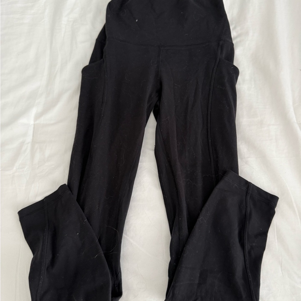 Lululemon black leggings